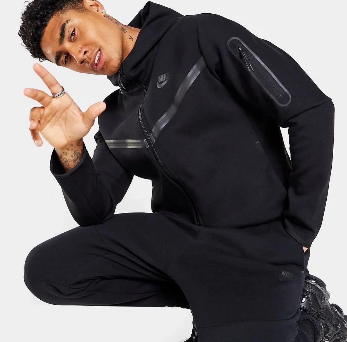 Chándal Nike Tech negro