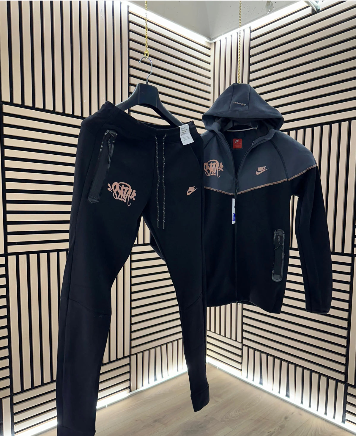 Chandal Nike Tech Fleece X Syna