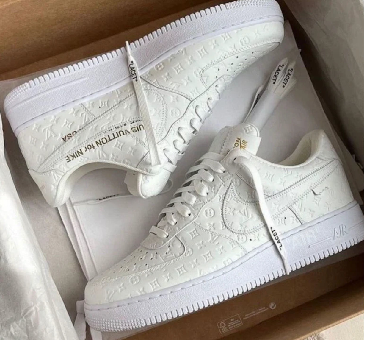 NIKE AIR FORCE 1 X LOUIS VUITTON
