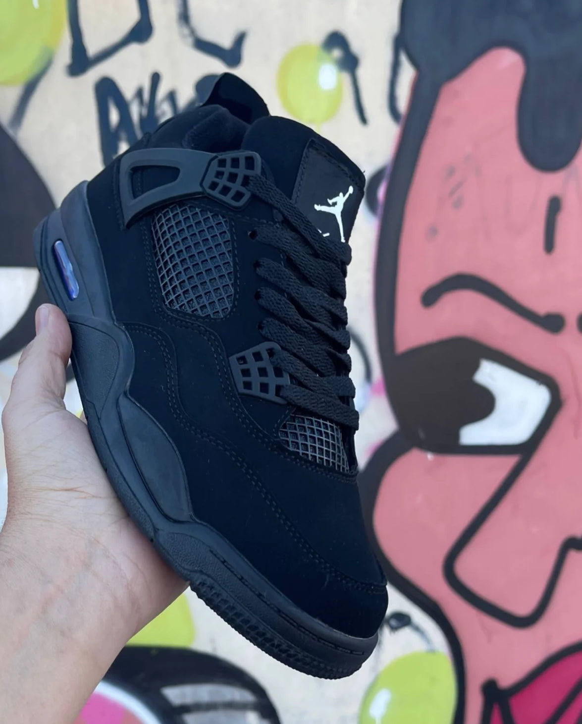 Jordan Retro 4 black cat