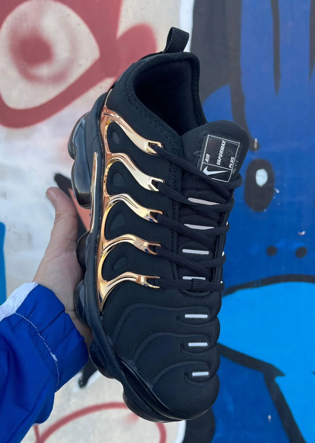 Nike Vapor Max Plus doradas