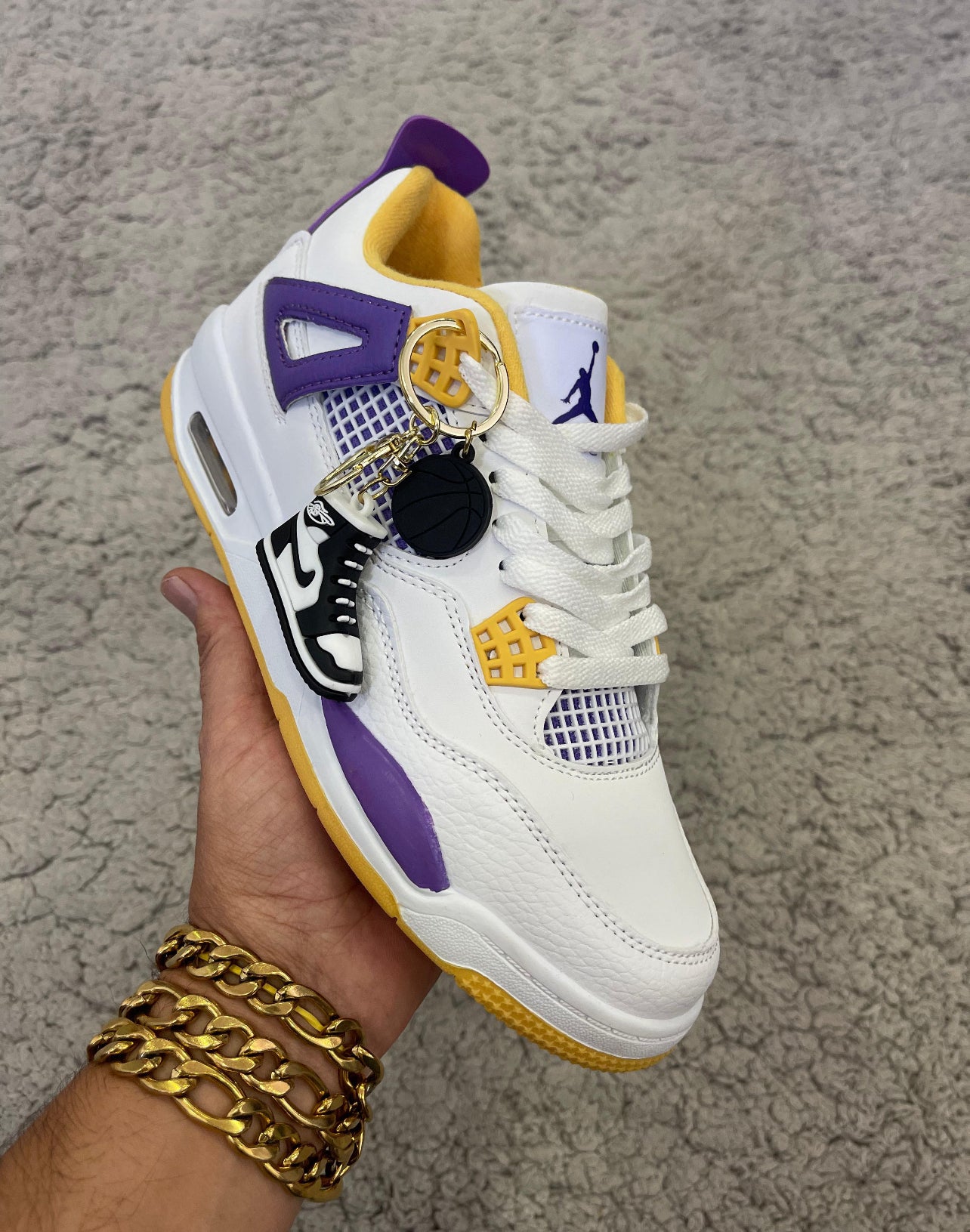 Jordan 4