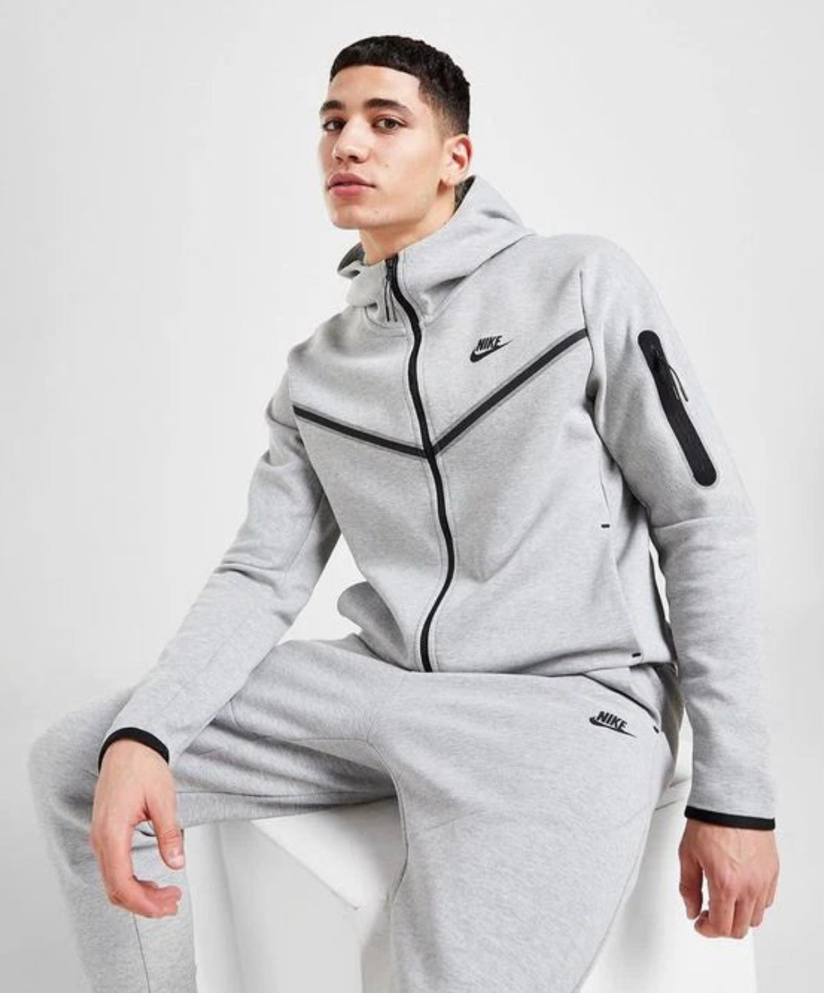 Chándal Nike Tech Fleece Gris