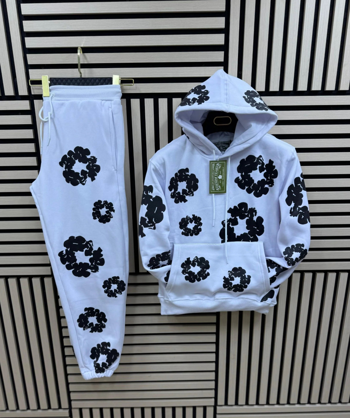 Conjunto DENIM TEARS blanco